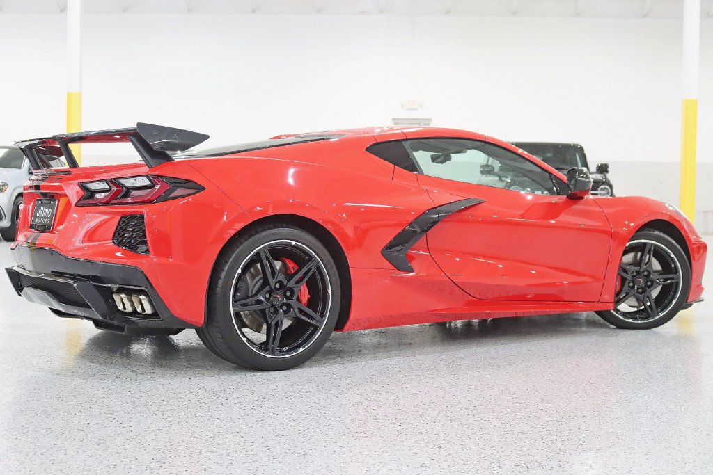 Used 2022 Chevrolet Corvette Stingray Preferred Cpe w/ Z51 Performance Package RWD image 9