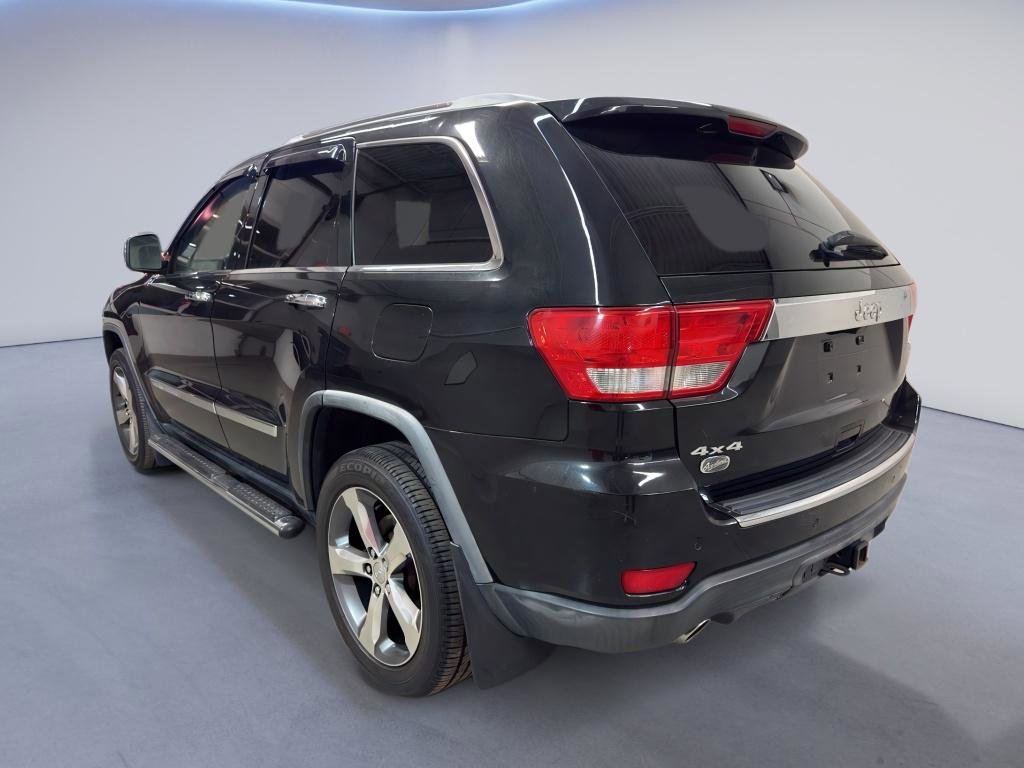 Used 2012 Jeep Grand Cherokee Overland image 4