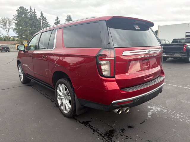 Used 2021 Chevrolet Suburban High Country AWD/4WD image 9