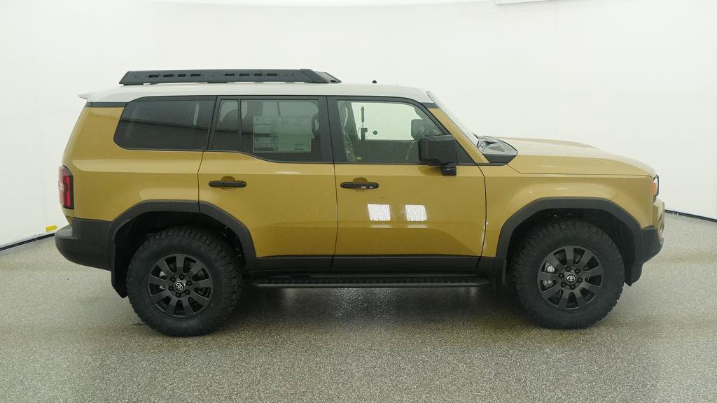 New 2027 Toyota Land Cruiser w/ Premium Package AWD/4WD image 14