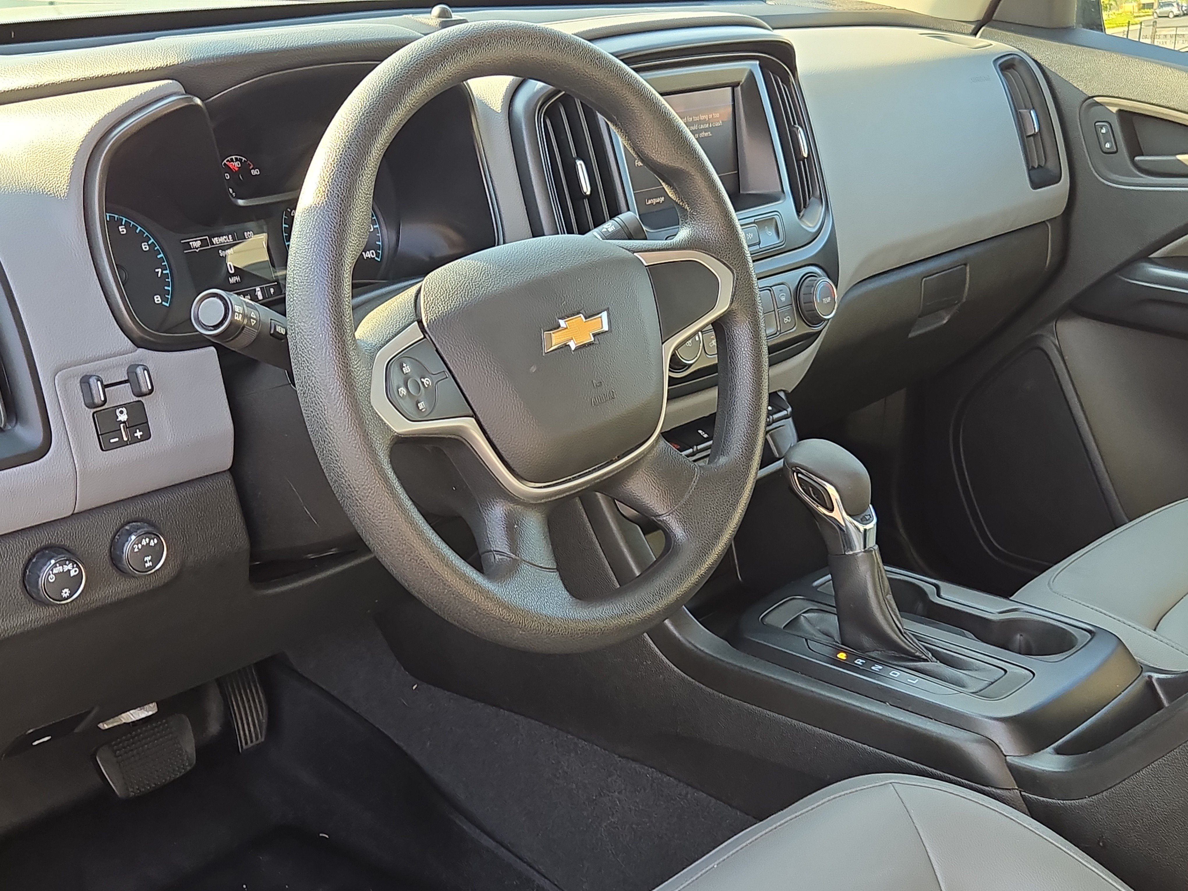 Certified 2022 Chevrolet Colorado W/T w/ Custom Special Edition AWD/4WD image 17