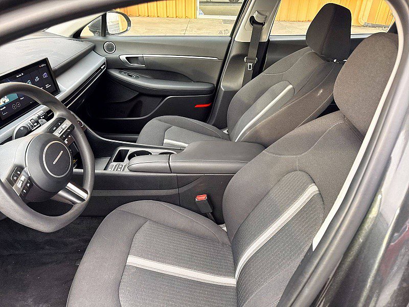 Used 2025 Hyundai Sonata SEL image 10