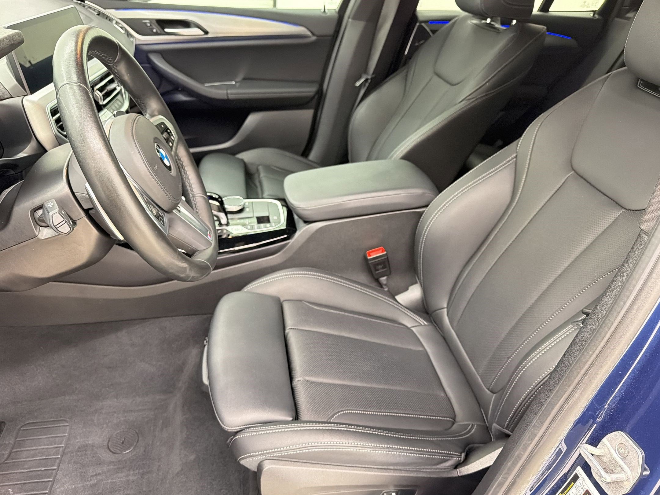 Certified 2024 BMW X3 xDrive30i w/ M Sport Package image 5