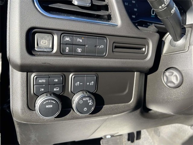 Used 2022 Chevrolet Tahoe RST w/ Luxury Package image 21