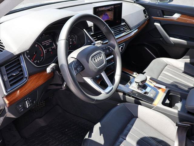 Used 2023 Audi Q5 2.0T Premium w/ Convenience Package AWD/4WD image 14