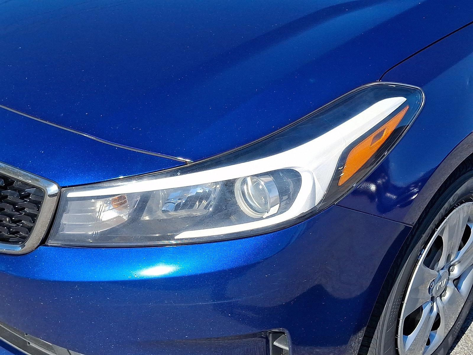 Used 2017 Kia Forte LX FWD image 10