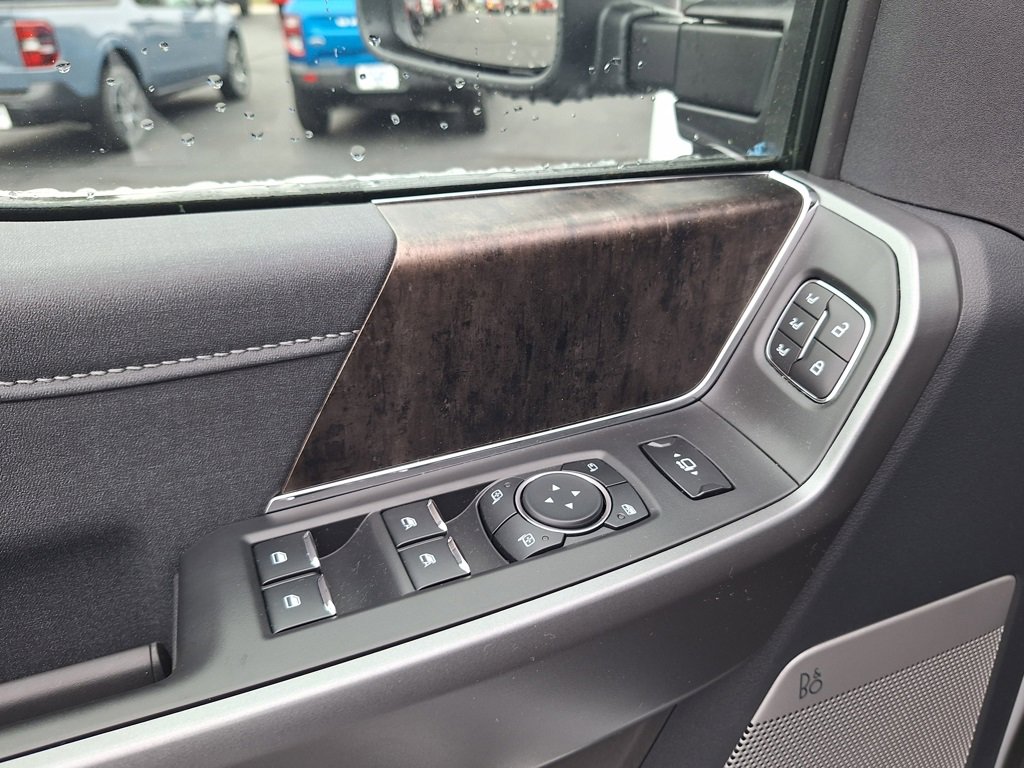 New 2026 Ford F350 Lariat image 3