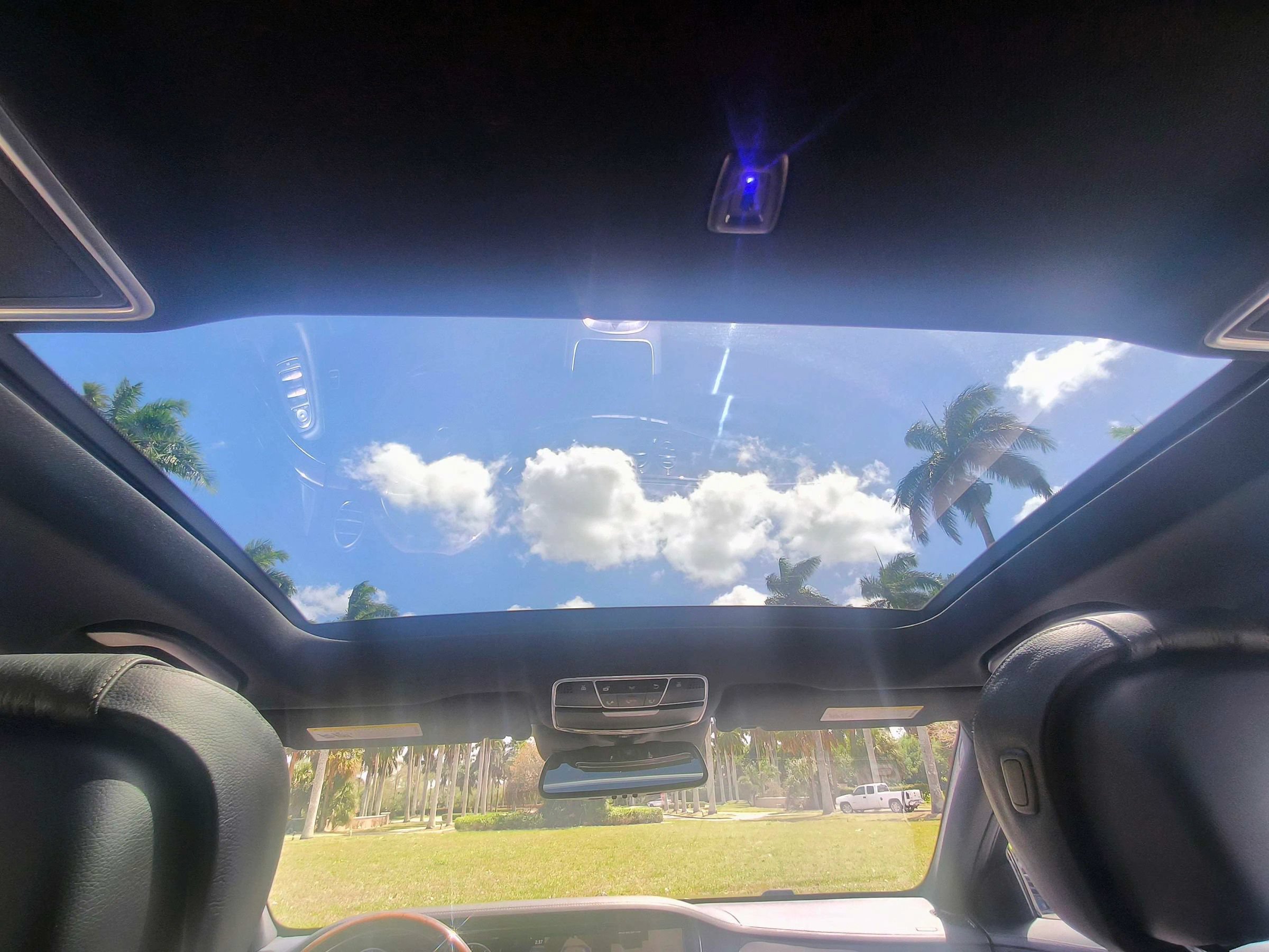 Used 2015 Mercedes-Benz S 550 Sedan image 9