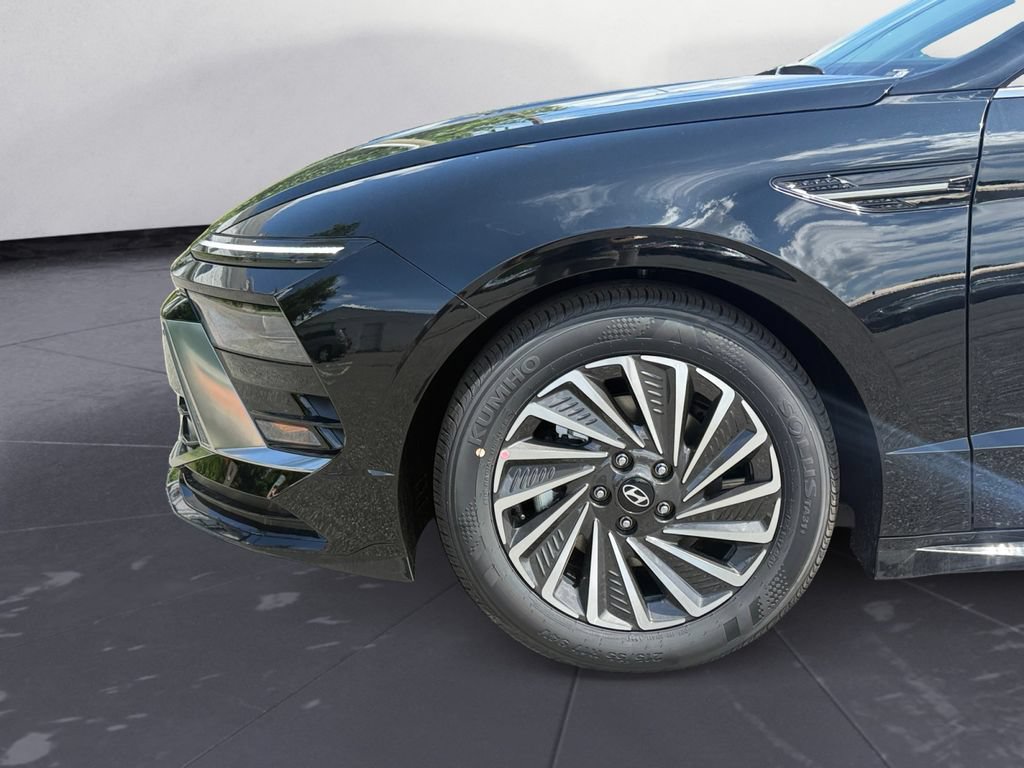 New 2026 Hyundai Sonata SEL FWD image 10