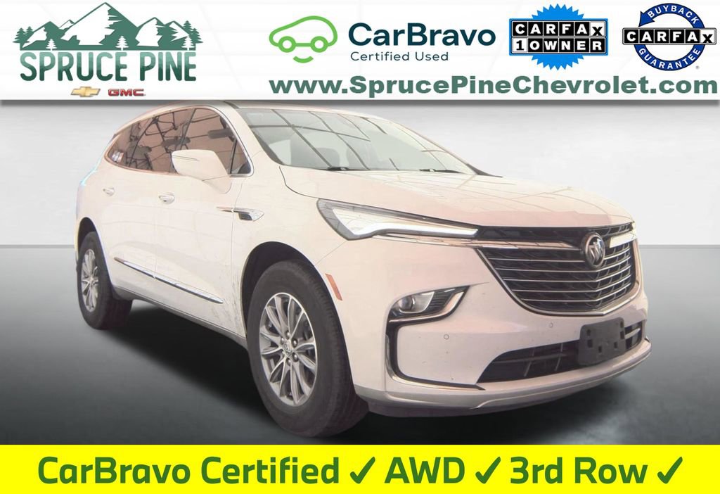 Used 2023 Buick Enclave Essence AWD/4WD image 1