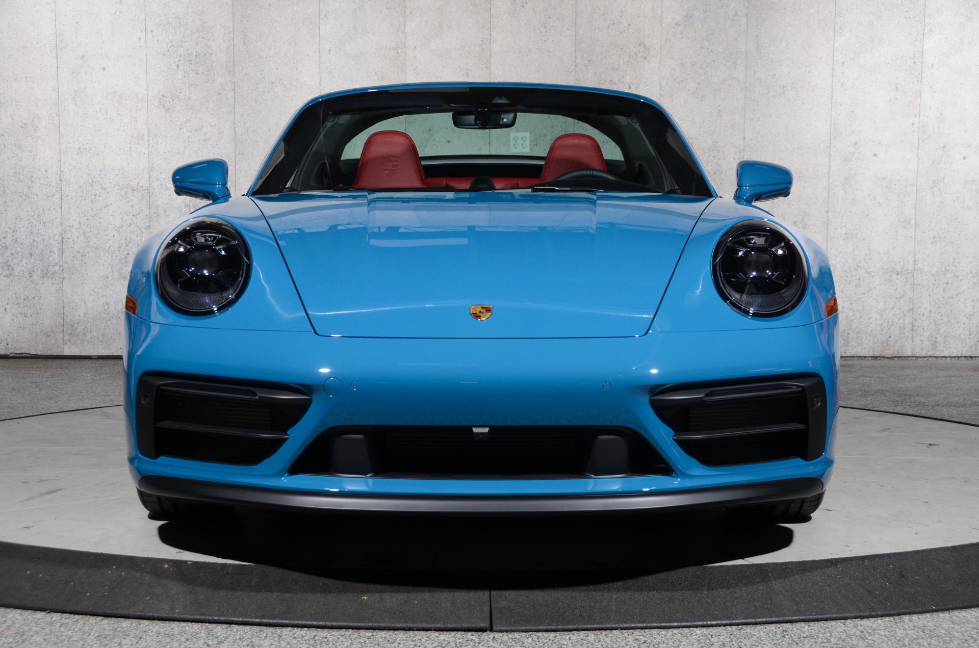 Used 2024 Porsche 911 Targa 4 GTS image 10