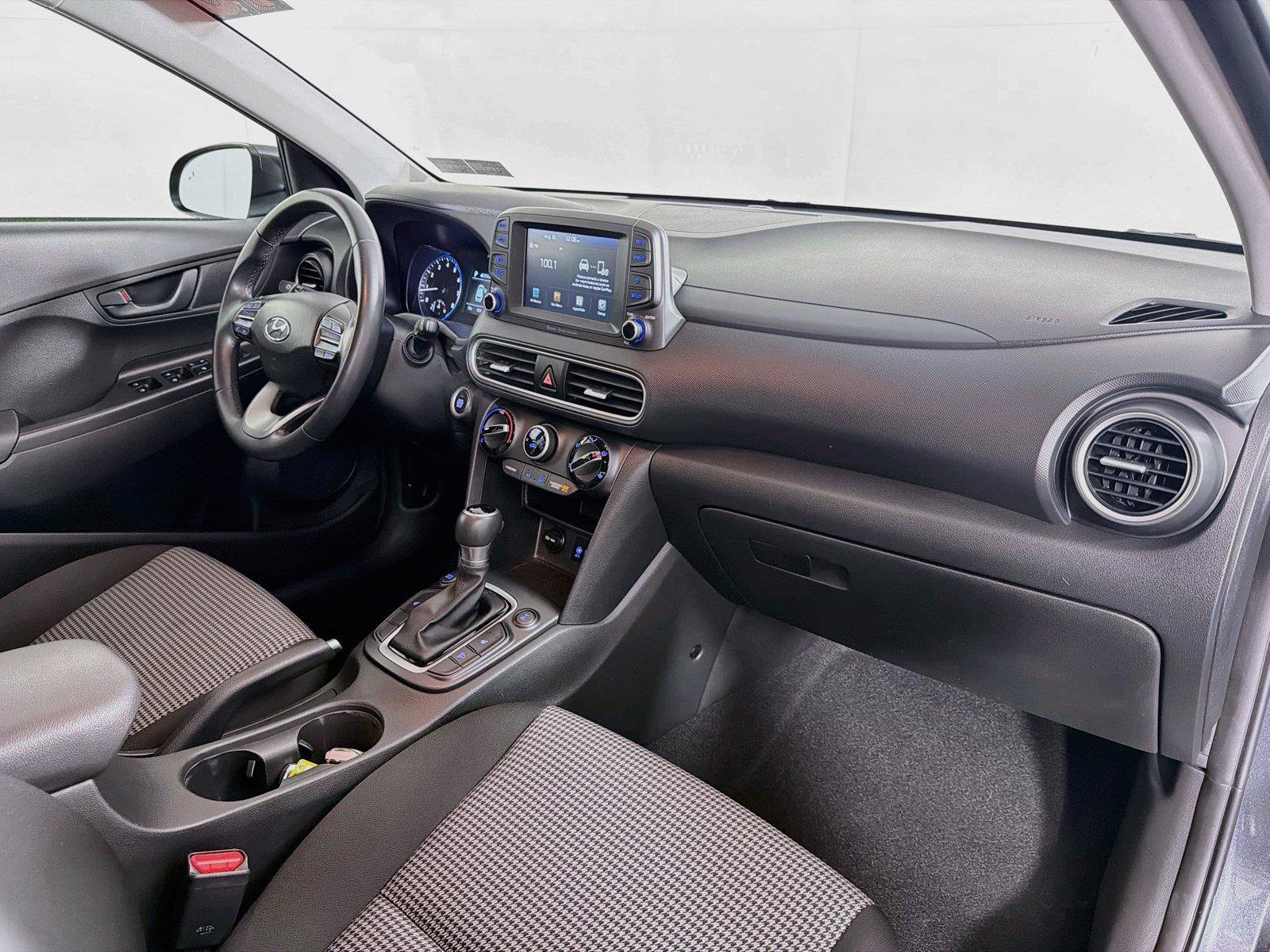 Used 2018 Hyundai Kona SEL AWD/4WD image 30
