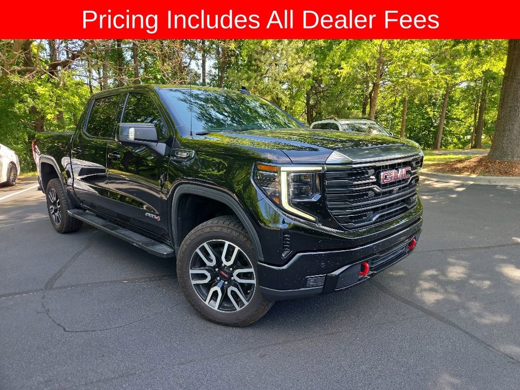 Used 2023 GMC Sierra 1500 AT4 w/ Technology Package AWD/4WD image 17
