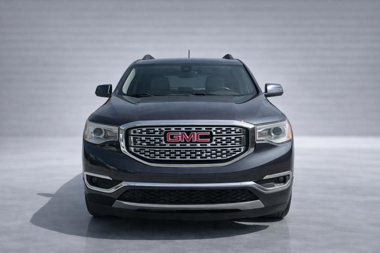 Used 2019 GMC Acadia Denali image 10