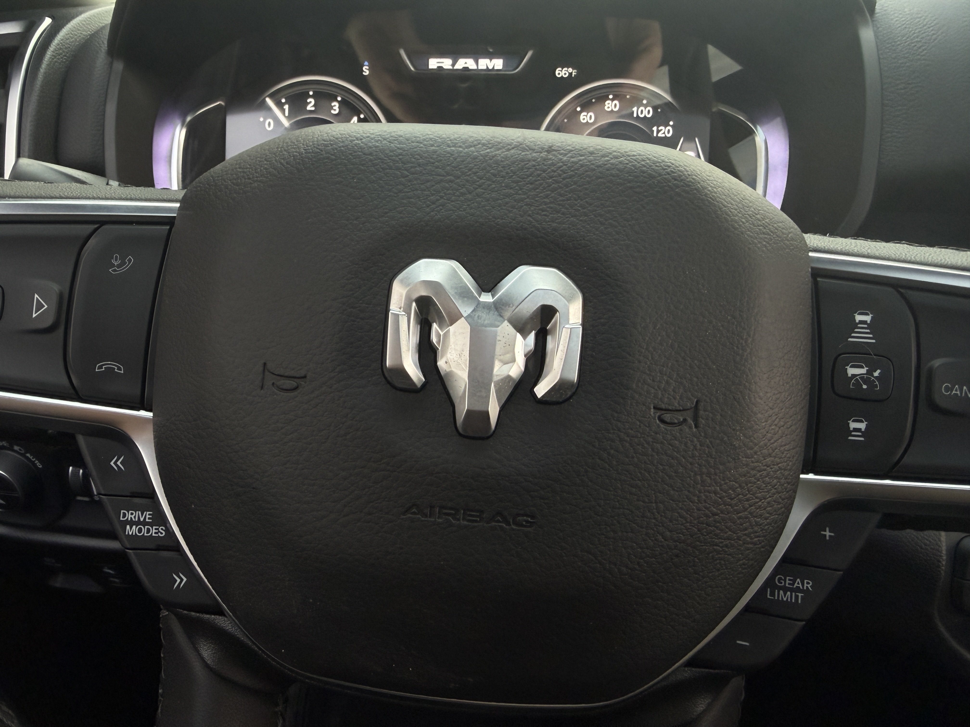 New 2026 RAM 1500 Big Horn AWD/4WD image 39