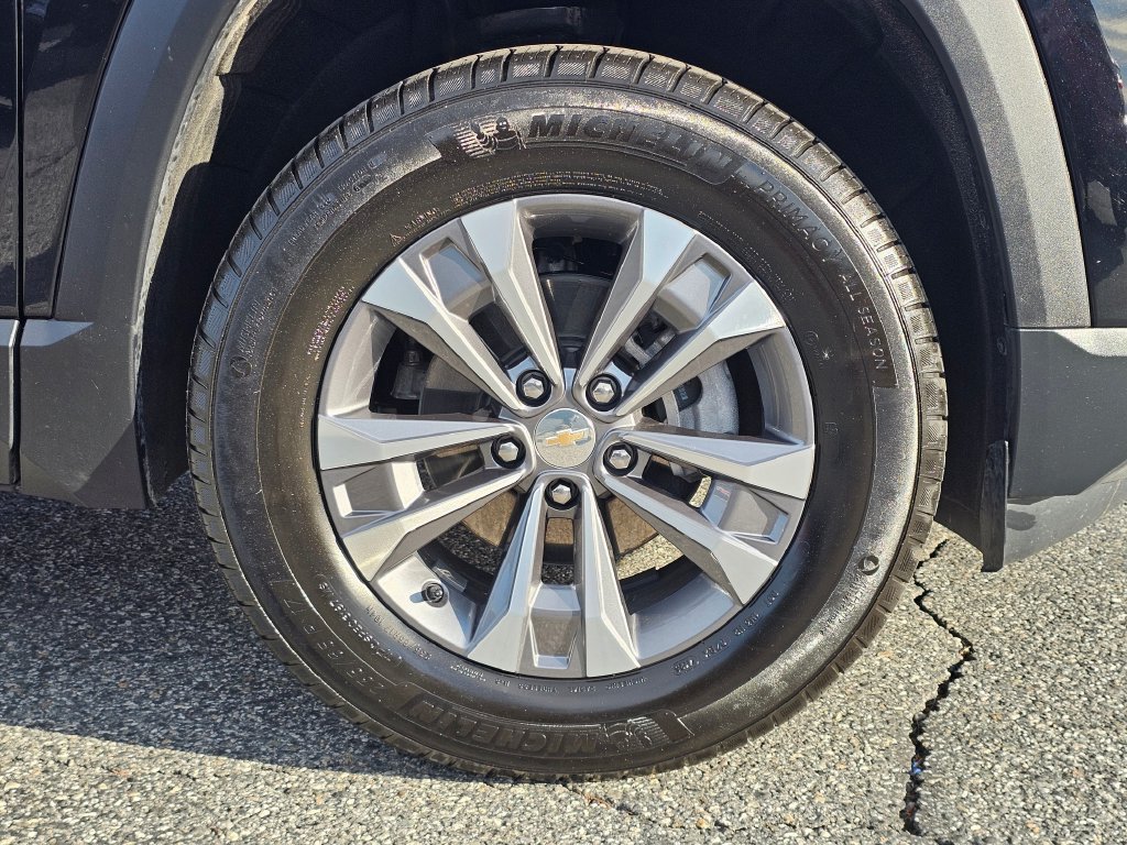 Certified 2026 Chevrolet Equinox LT AWD/4WD image 16
