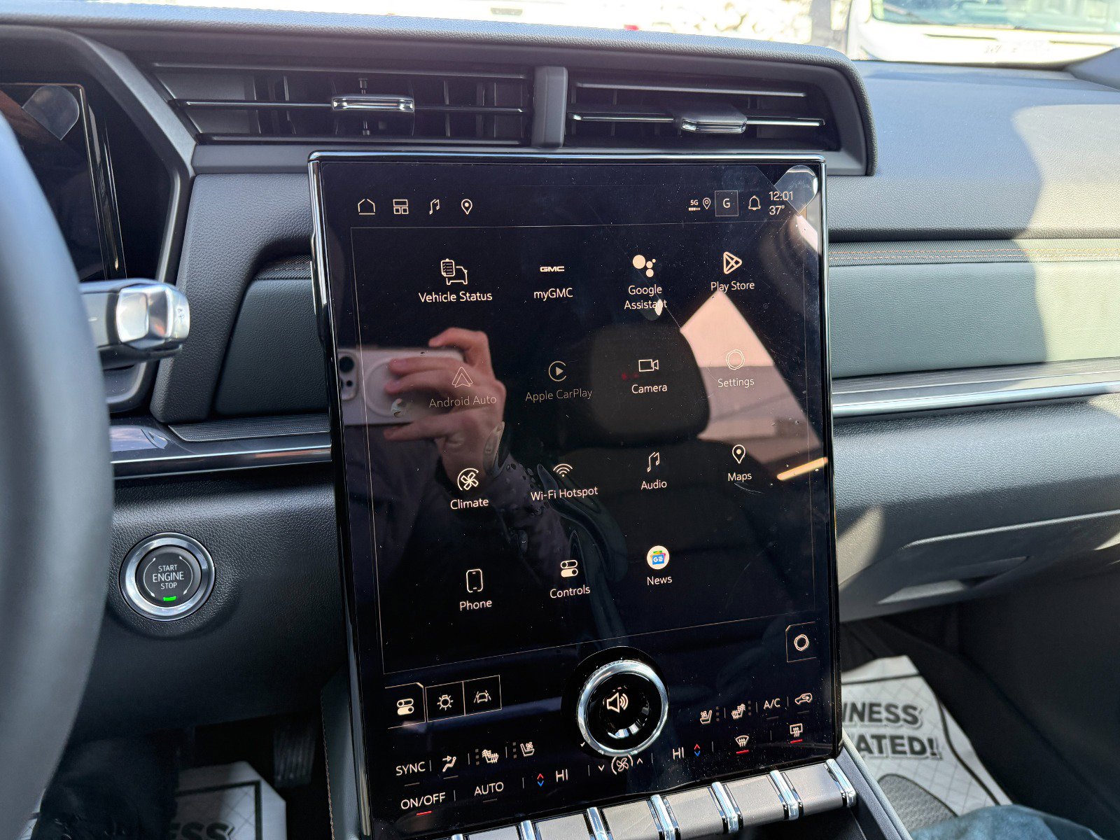 New 2026 GMC Terrain AT4 w/ Convenience Package III image 37