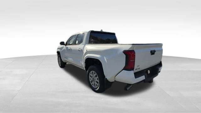 New 2026 Toyota Tacoma SR5 image 5