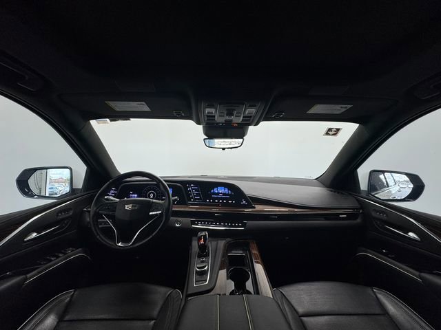 Used 2022 Cadillac Escalade Premium Luxury image 19