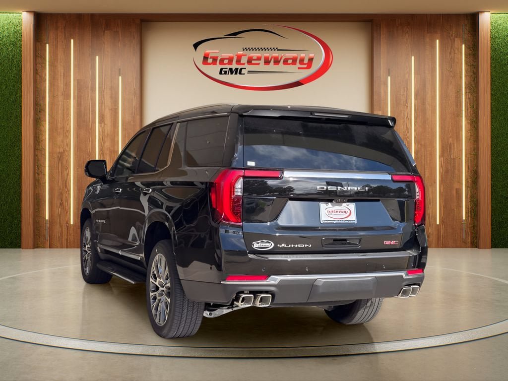 New 2026 GMC Yukon Denali w/ Advanced Technology Package AWD/4WD image 3