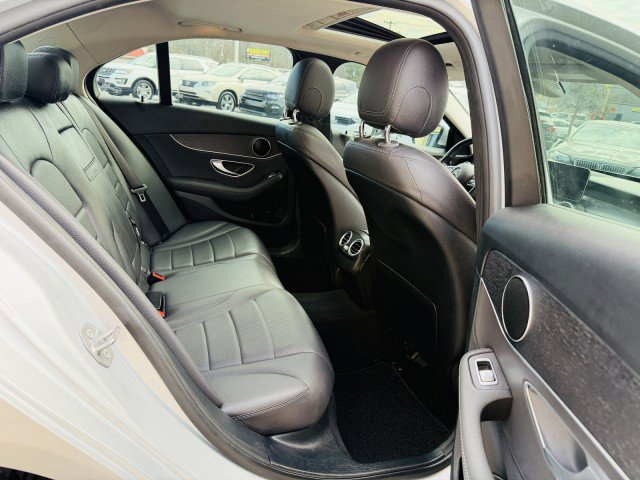 Used 2020 Mercedes-Benz C 300 Sedan image 16