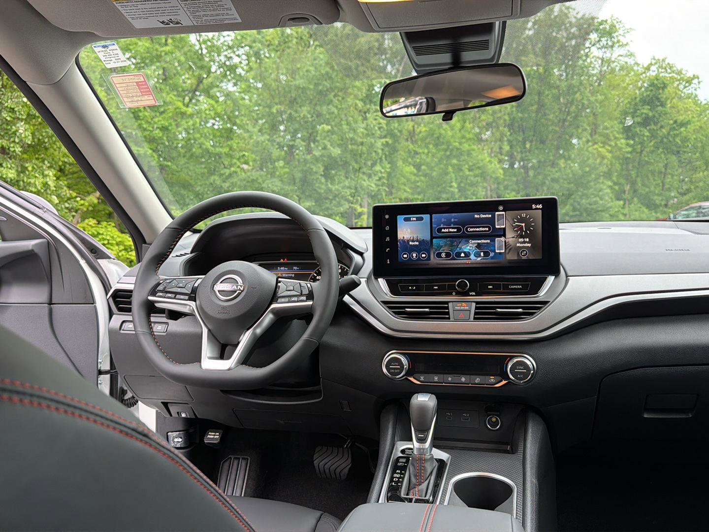 New 2026 Nissan Altima 2.5 SR w/ SR Midnight Edition Package FWD image 16