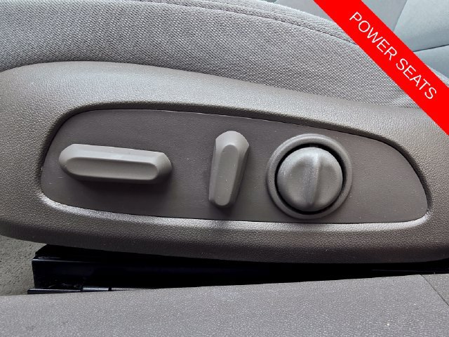 Used 2024 Chevrolet Malibu LT FWD image 10