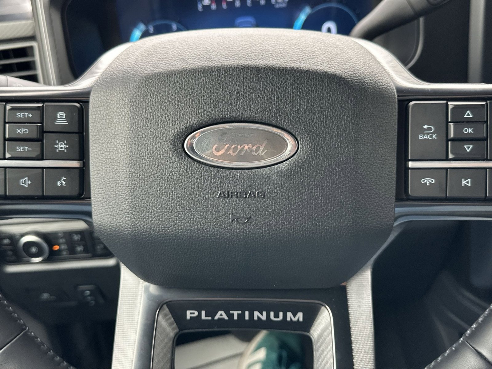 New 2025 Ford F350 Platinum image 19