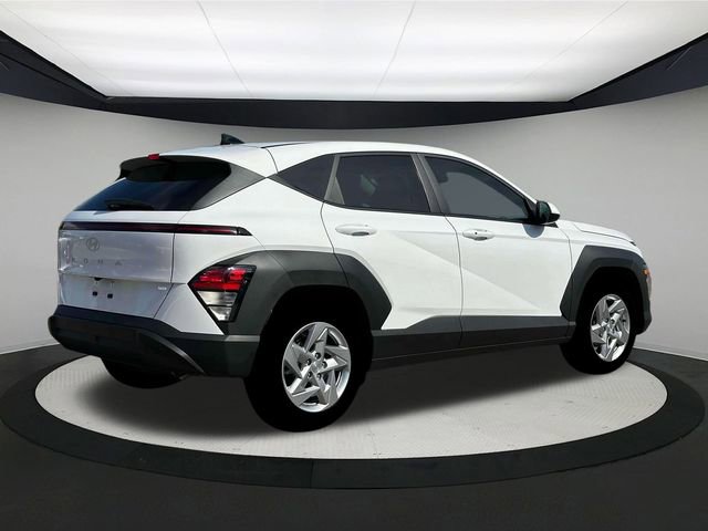 New 2026 Hyundai Kona SE image 8