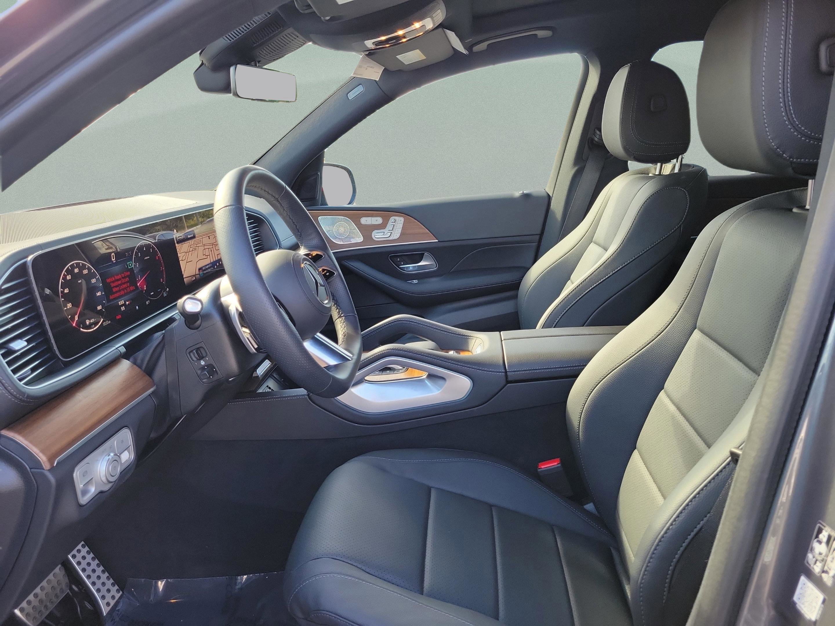 Certified 2025 Mercedes-Benz GLS 450 GLS 450 image 13