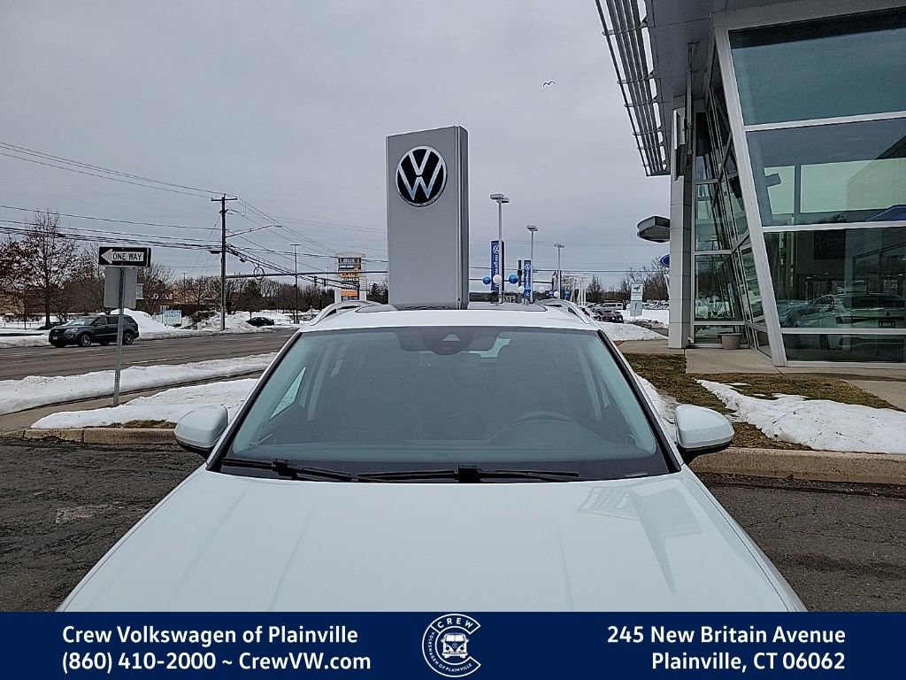 Certified 2022 Volkswagen Taos SEL image 23