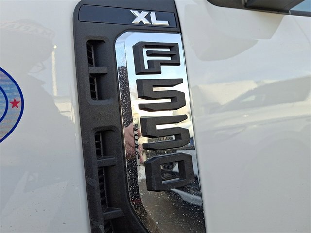 New 2026 Ford F550 4x4 Supercab Super Duty image 4