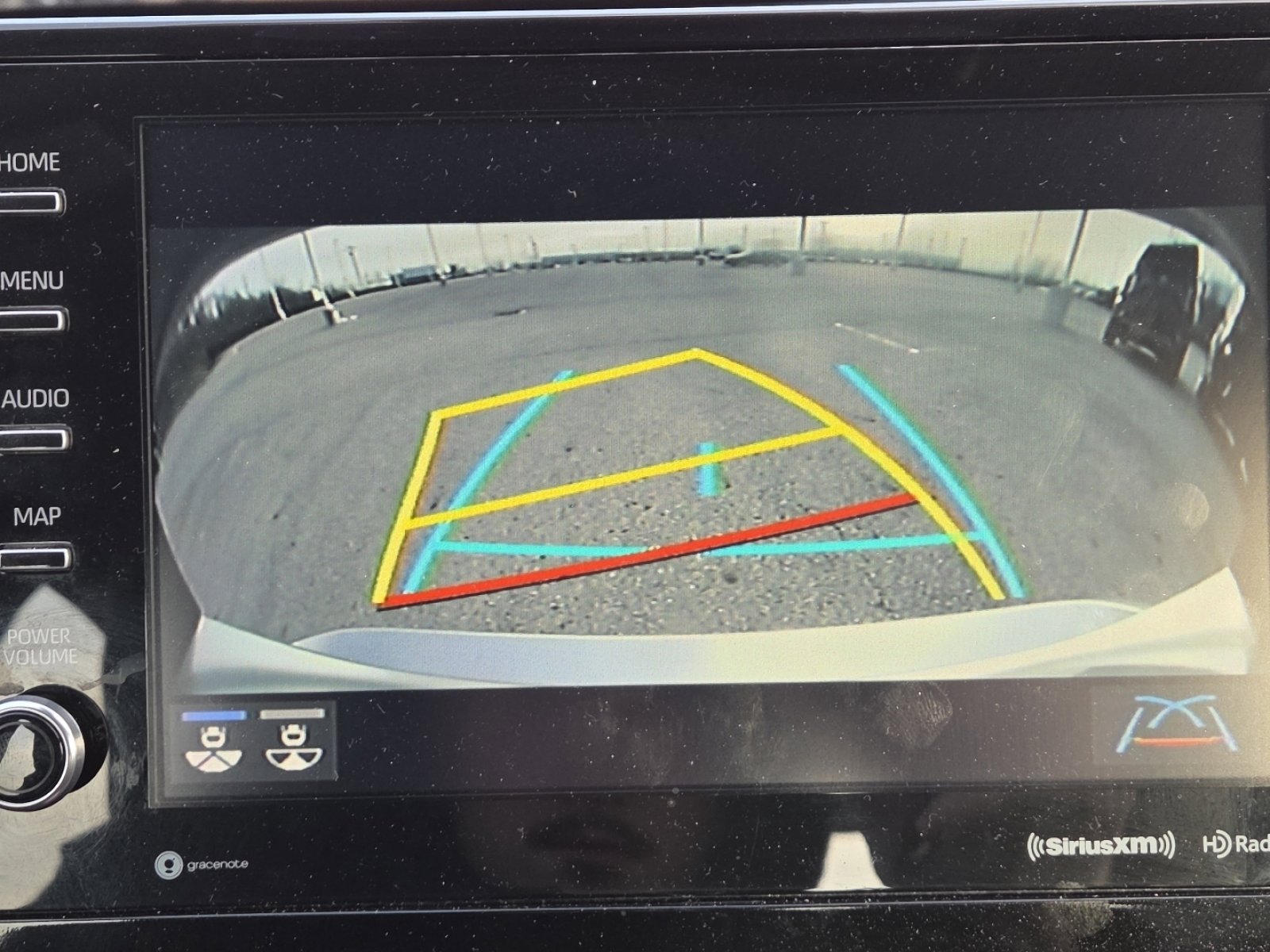 Used 2023 Toyota Camry XSE image 9