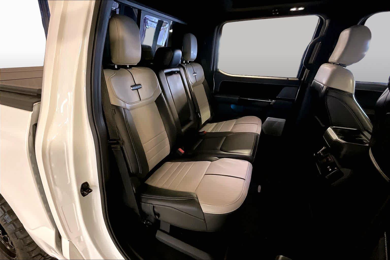 Used 2023 Ford F150 Lightning Platinum AWD/4WD image 18