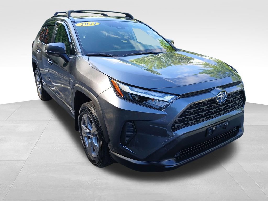 Used 2024 Toyota RAV4 XLE w/ Convenience Package AWD/4WD image 14