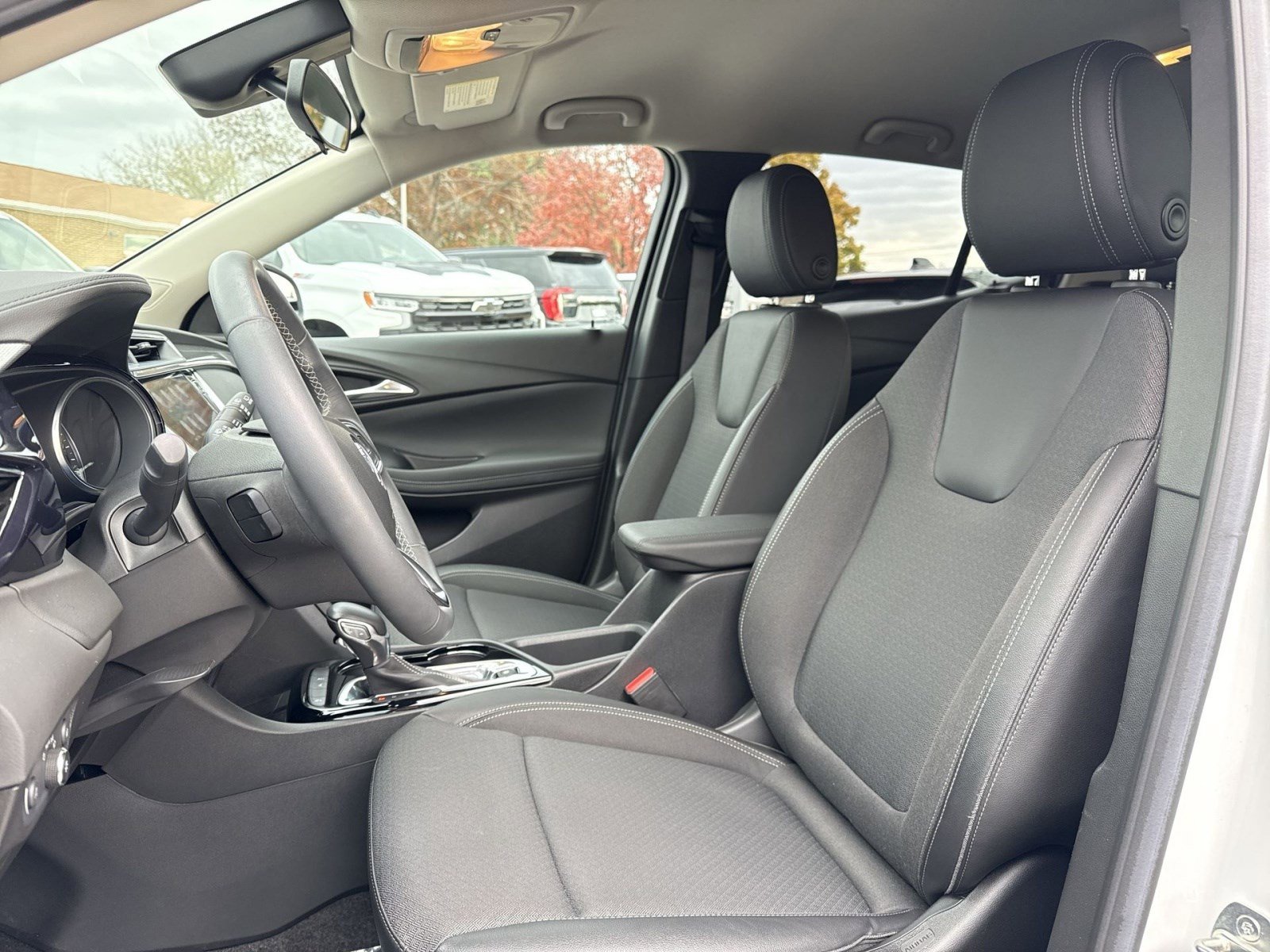 Used 2023 Buick Encore GX Preferred w/ Cold Weather Comfort Package image 13