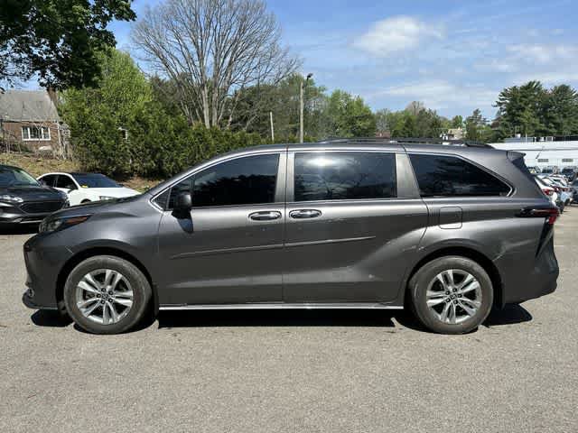 Used 2024 Toyota Sienna XLE w/ XLE Plus Package AWD/4WD video 2