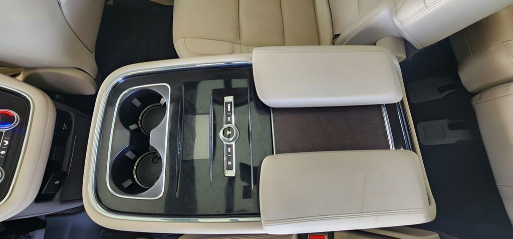 Used 2020 Lincoln Navigator Reserve w/ Luxury Package image 25