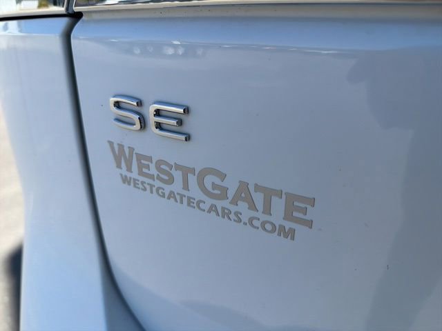 Used 2023 Volkswagen Atlas SE image 16