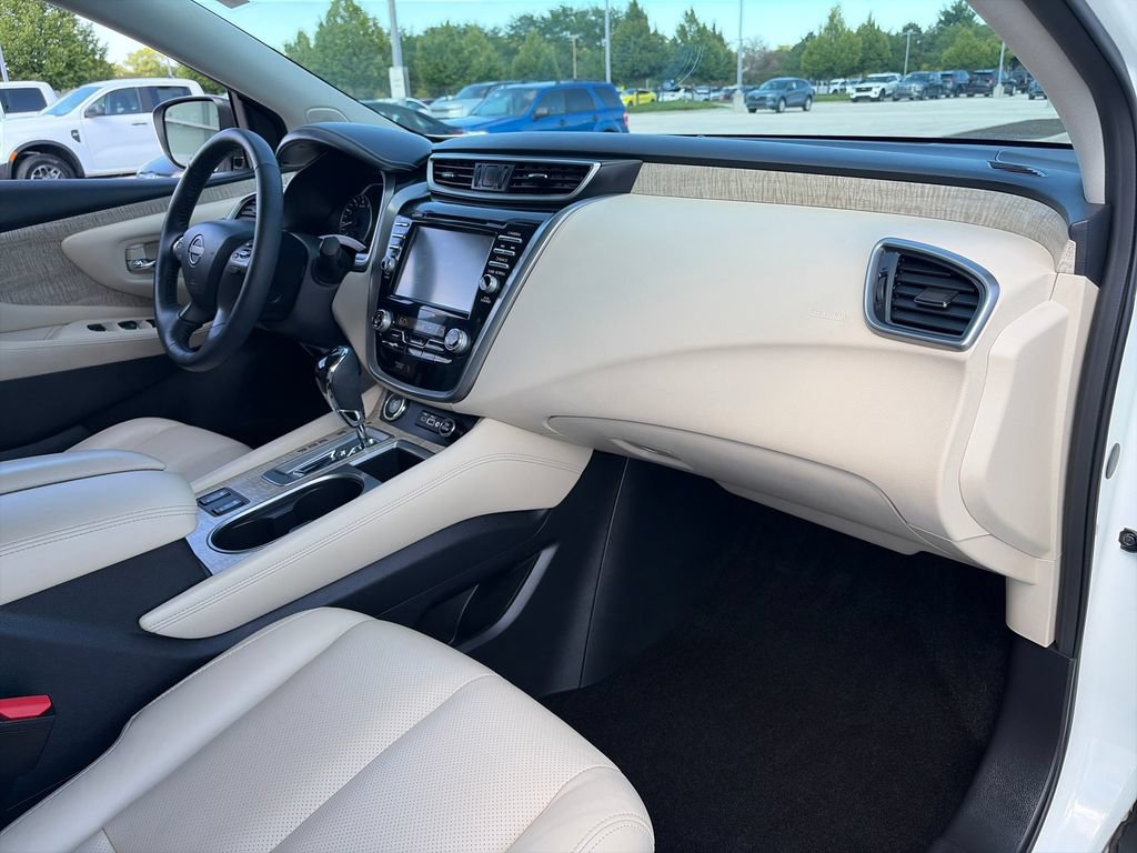 Used 2024 Nissan Murano SL AWD/4WD image 11