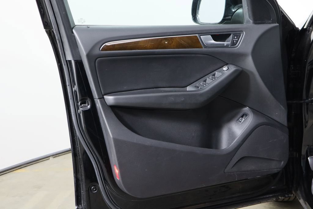 Used 2015 Audi Q5 2.0T Premium image 19