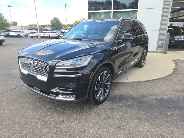 Certified 2021 Lincoln Aviator Reserve w/ Equipment Group 201A AWD/4WD image 2