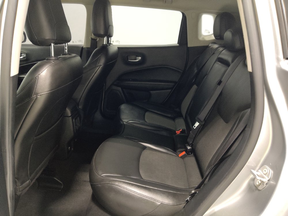 Used 2021 Jeep Compass Latitude AWD/4WD image 18