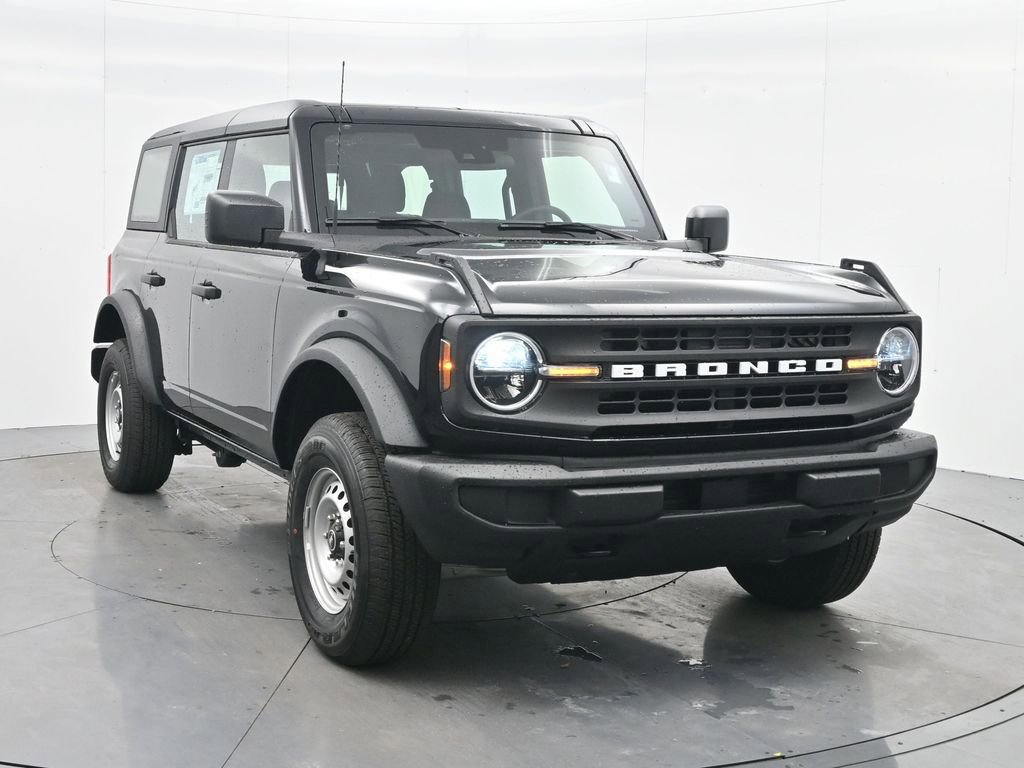 New 2025 Ford Bronco 4-Door AWD/4WD image 4
