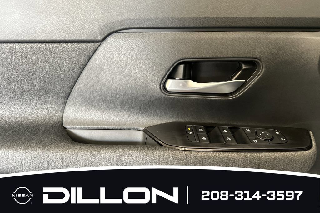 New 2026 Nissan Kicks SV w/ Cold Weather Package FWD image 13