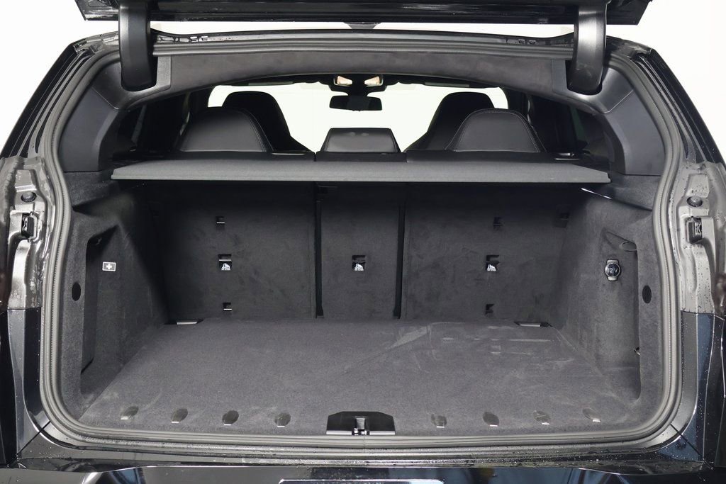 New 2026 BMW XM Label Red image 8