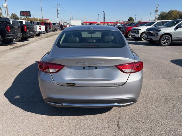 Used 2017 Chrysler 200 Limited Platinum FWD image 5