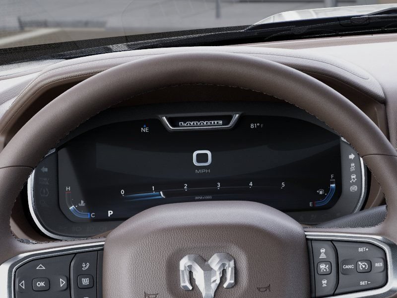 New 2026 RAM 2500 Laramie AWD/4WD image 18