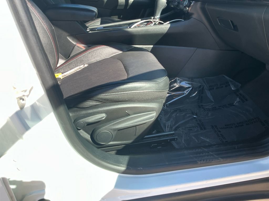 Used 2024 Jeep Compass Trailhawk image 18