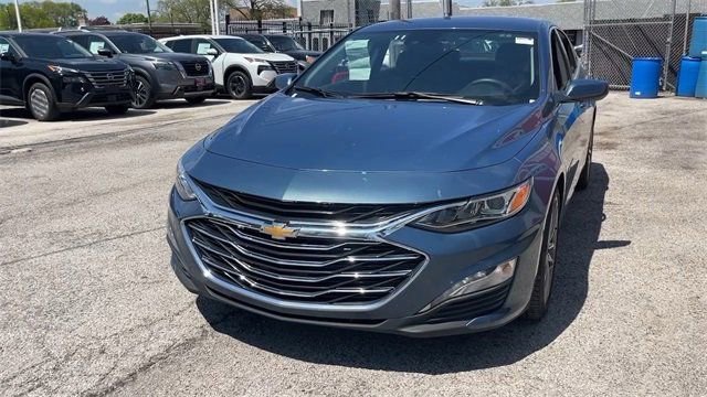 Used 2024 Chevrolet Malibu LT image 30
